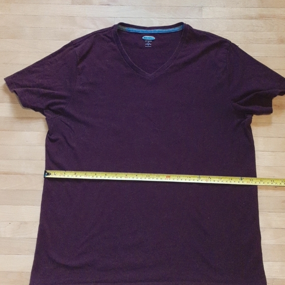 Old Navy Soft Washed Maroon V neck Tee shirt - Picture 2 of 5
